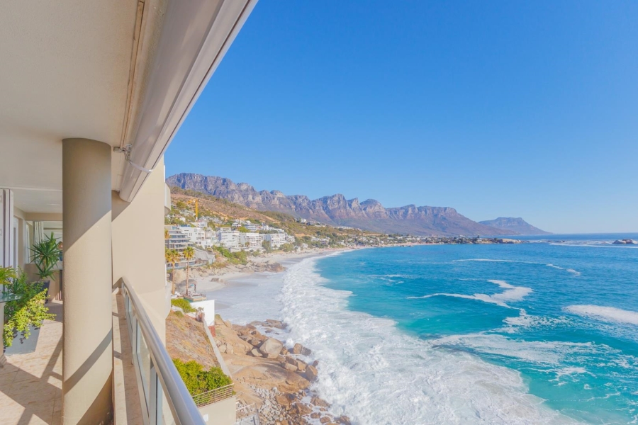 To Let 2 Bedroom Property for Rent in Clifton Western Cape